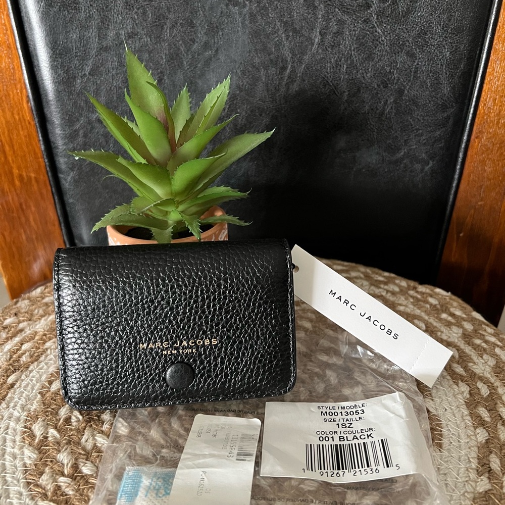 Marc Jacobs Black Leather Wallet